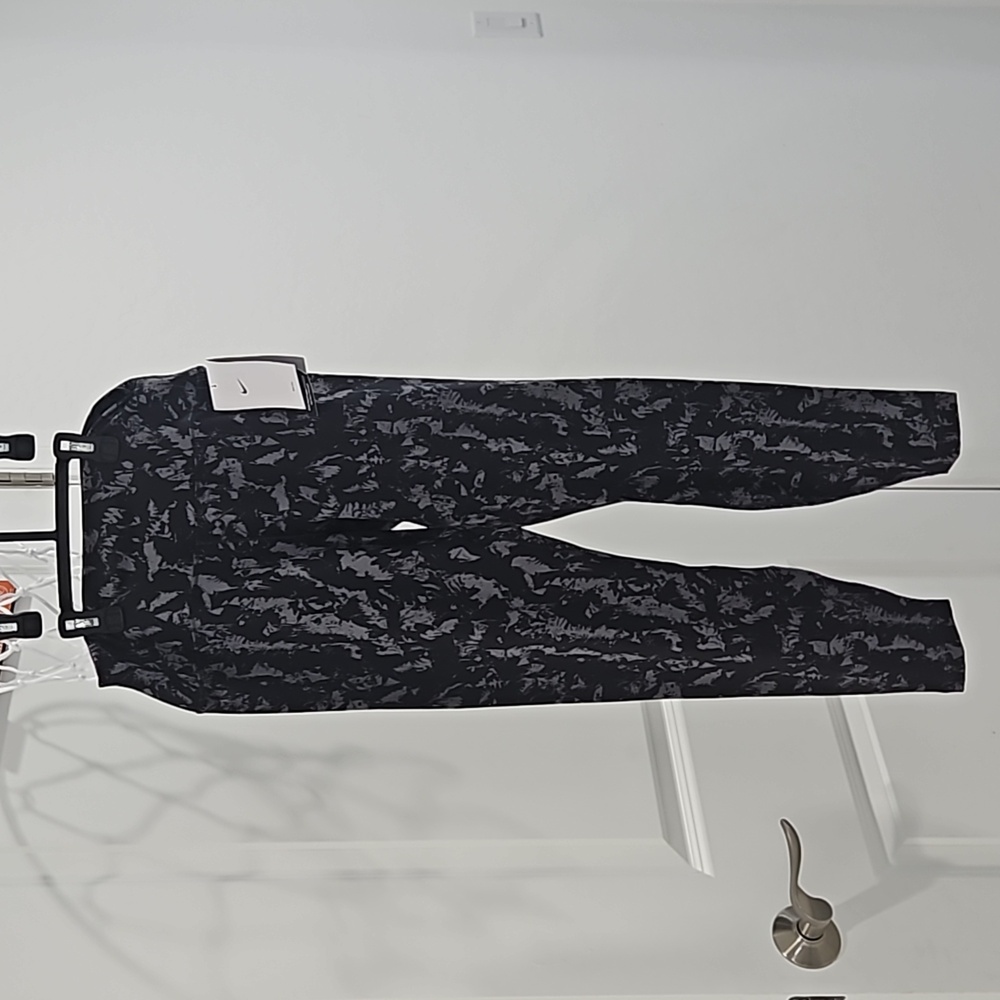 Nike Women's One High-Waisted 7/8 Printed Leggings